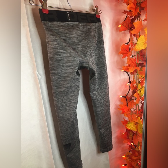 Under Armour | Boy’s Light Gray “GoldGear” Pants - Picture 6 of 9